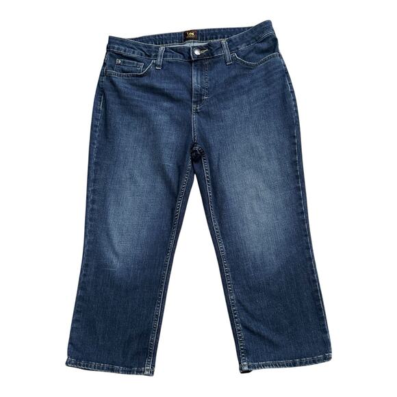 LEE Womens Size 14 M Cropped Capri Dark Wash Blue Jeans 22" Inseam - Picture 1 of 6